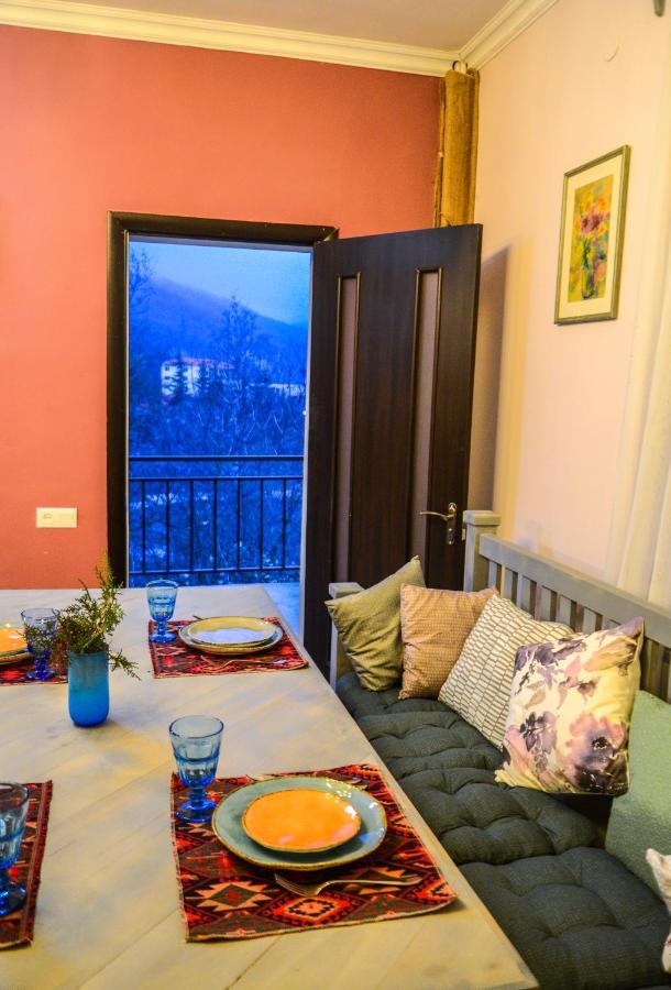 Paxlava Guesthouse & Restaurant Dilidžan Exteriér fotografie